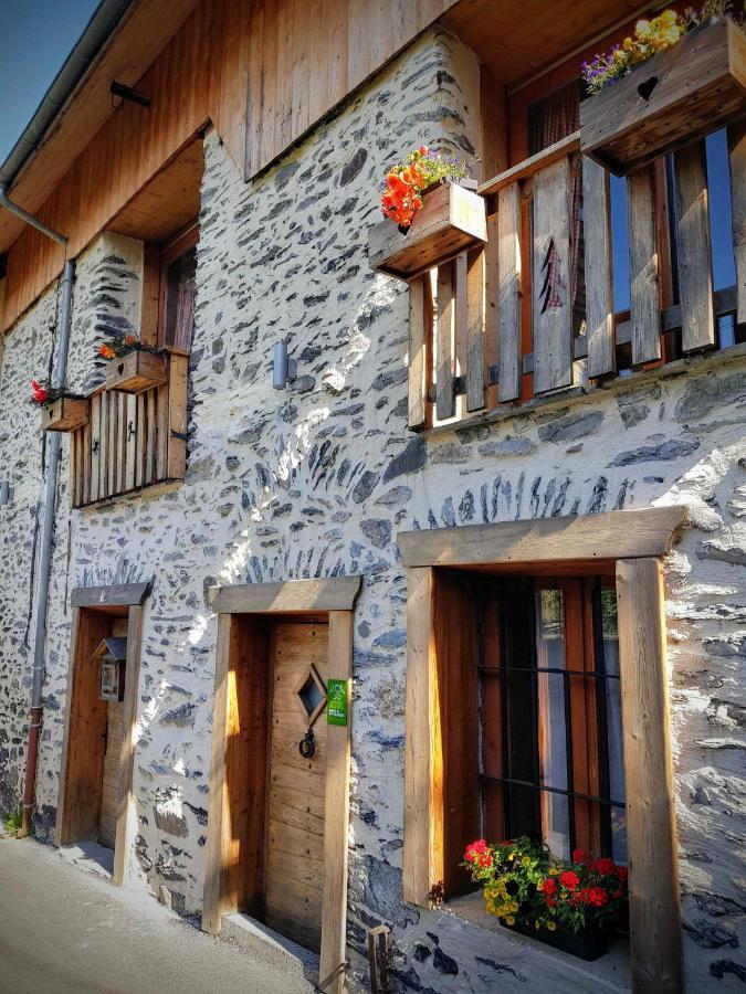 Le Cosy Lodge Departs Ski Alpe D'Huez 2 Alpes La Grave Et Col D'Ornon Detente Jacuzzi Piscine Sauna Bar Billard Le Bourg-dʼOisans Exterior foto